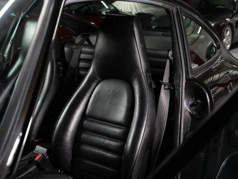 Porsche 964 Carrera 4 WTL