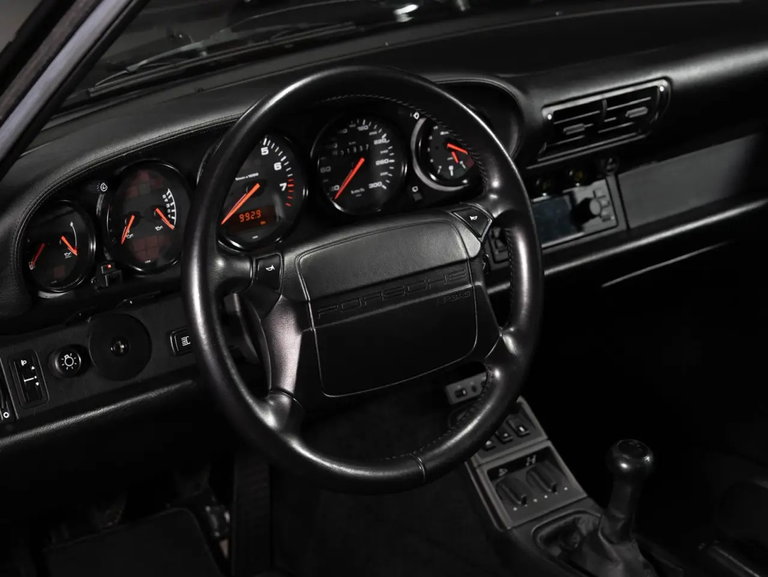 Porsche 964 Carrera 4 WTL