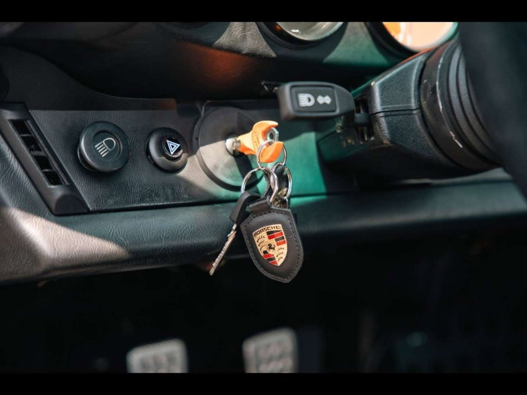 Porsche 911 Backdate