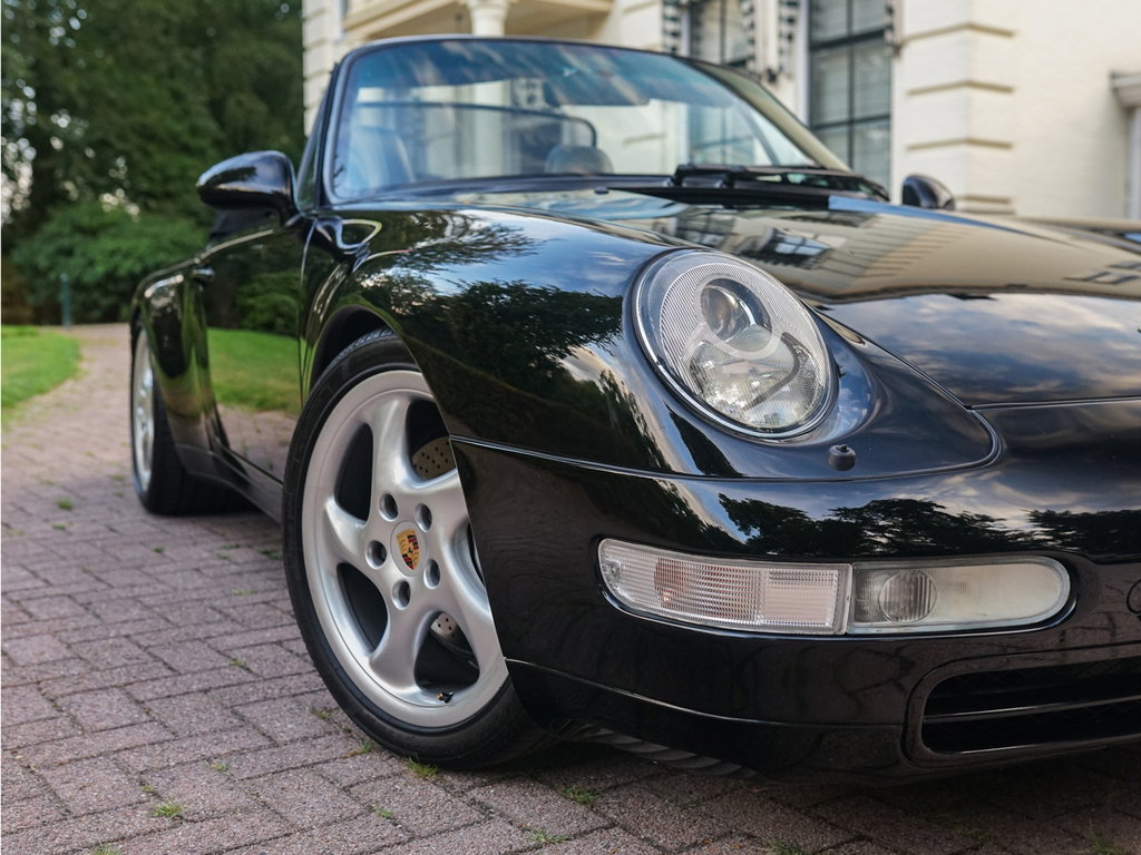 Porsche 993 Carrera 4