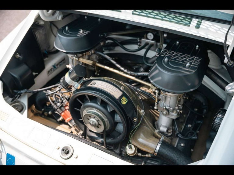 Porsche 911 Backdate