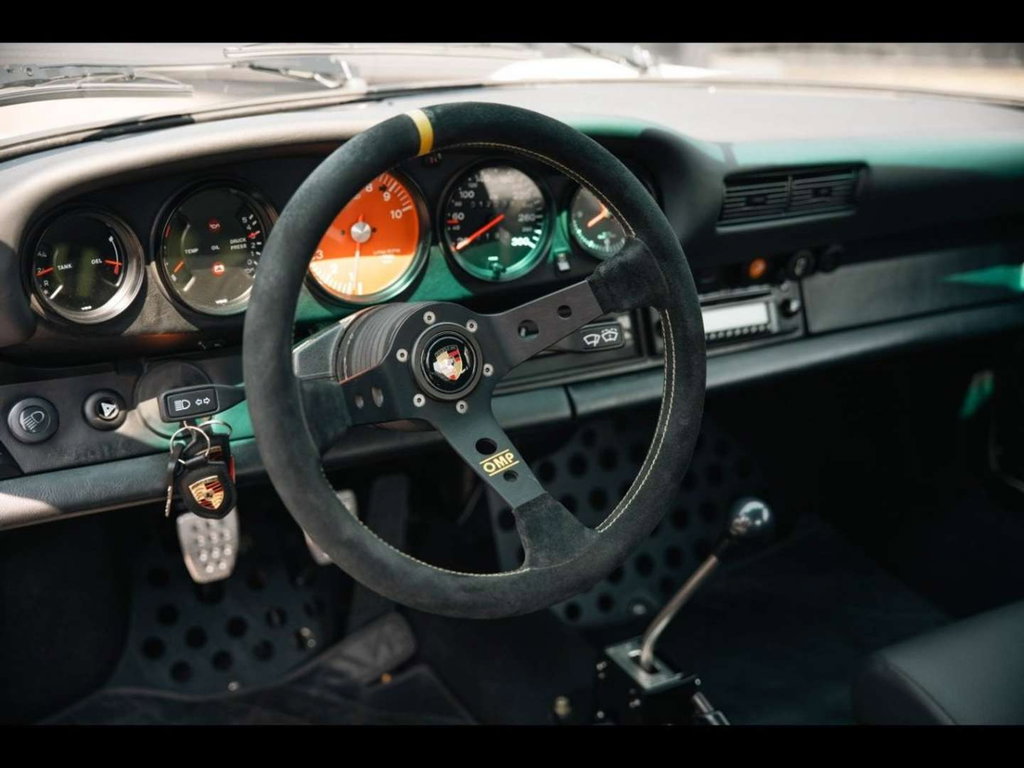 Porsche 911 Backdate