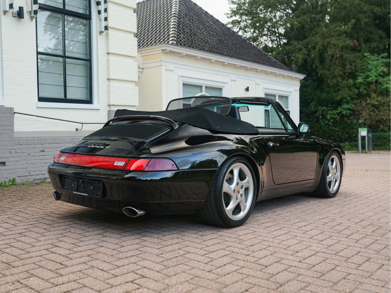 Porsche 993 Carrera 4