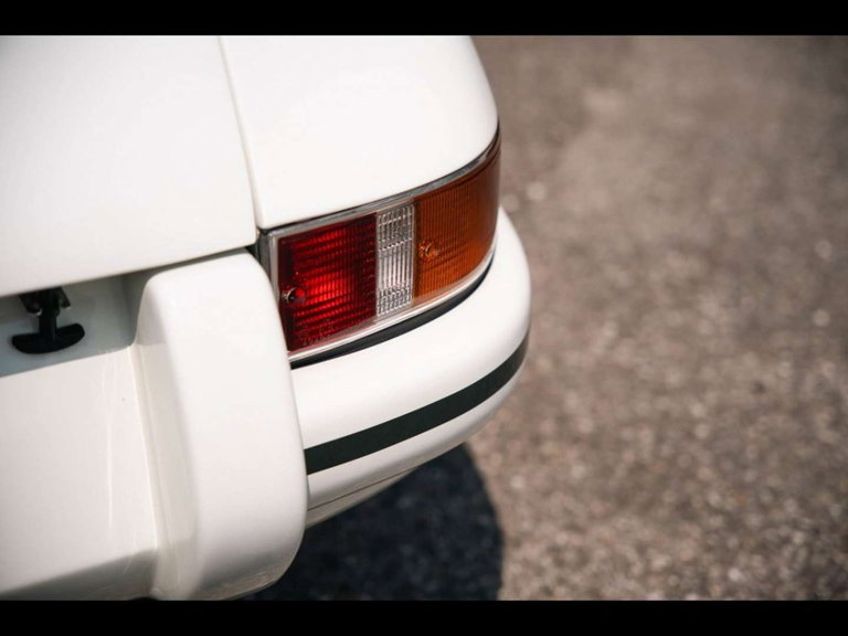 Porsche 911 Backdate