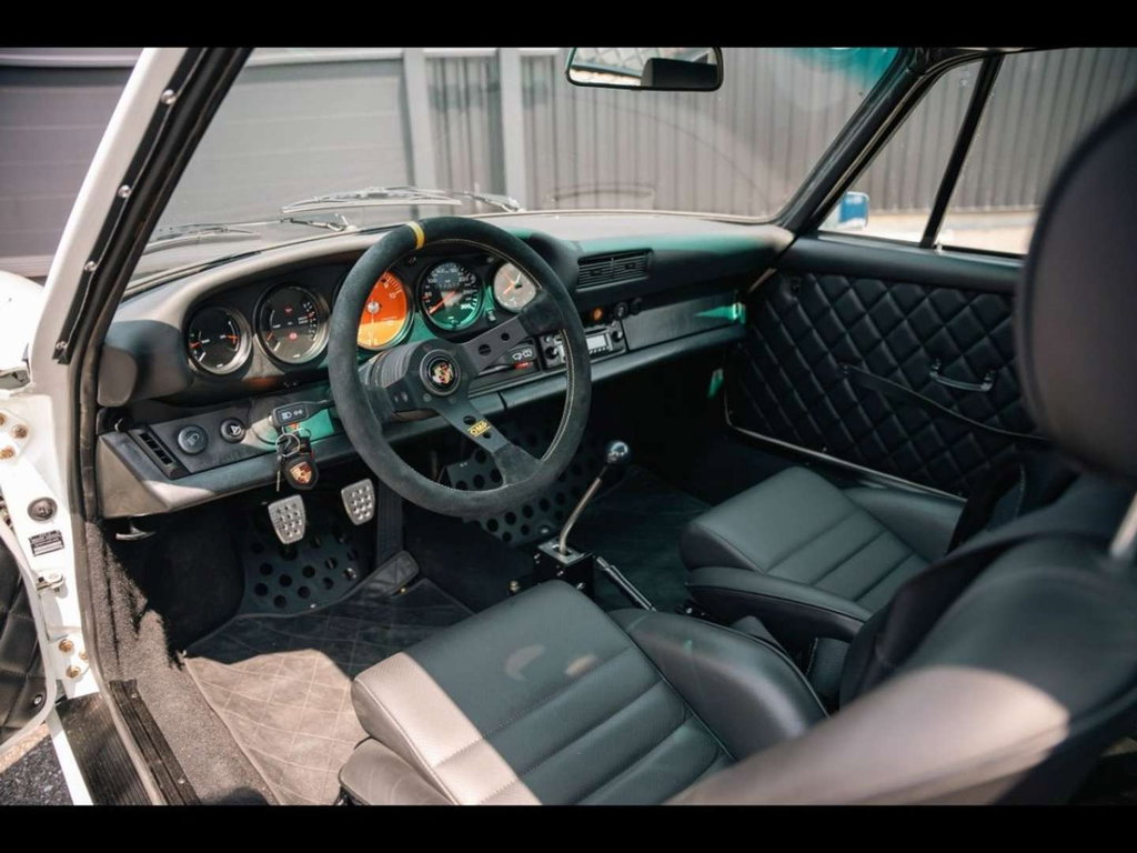 Porsche 911 Backdate