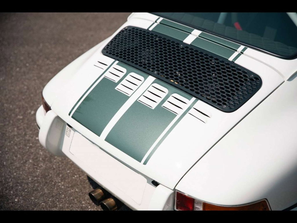 Porsche 911 Backdate