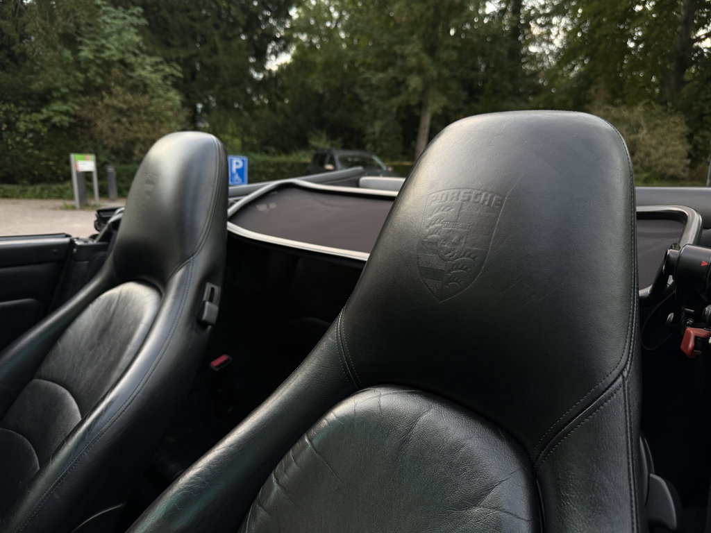 Porsche 993 Carrera 4