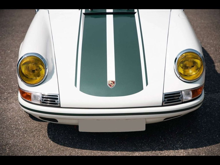 Porsche 911 Backdate