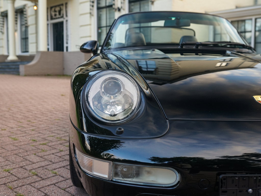Porsche 993 Carrera 4