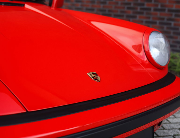Porsche 911 Carrera 3.2 Speedster