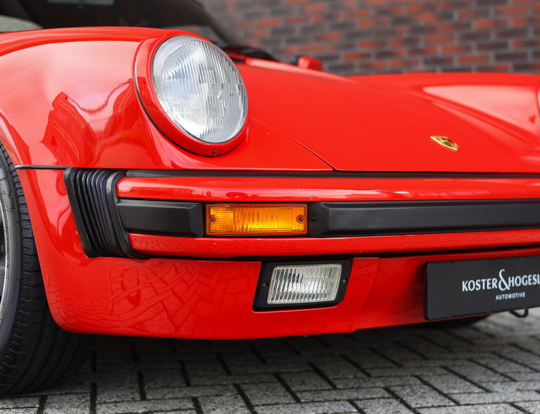 Porsche 911 Carrera 3.2 Speedster