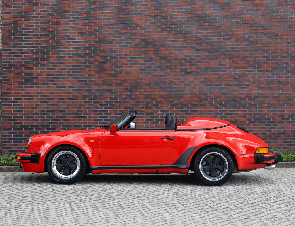 Porsche 911 Carrera 3.2 Speedster