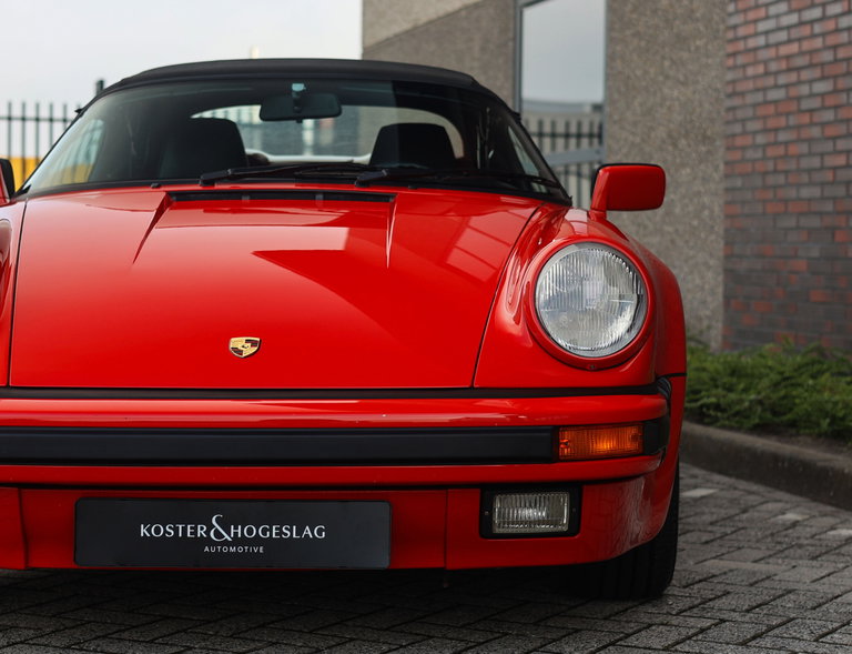 Porsche 911 Carrera 3.2 Speedster