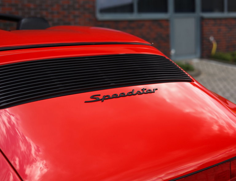 Porsche 911 Carrera 3.2 Speedster