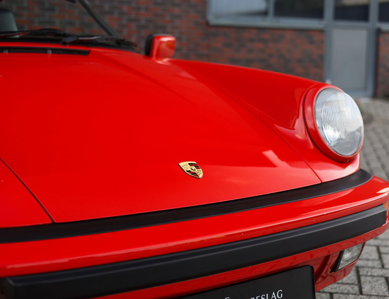 Porsche 911 Carrera 3.2 Speedster