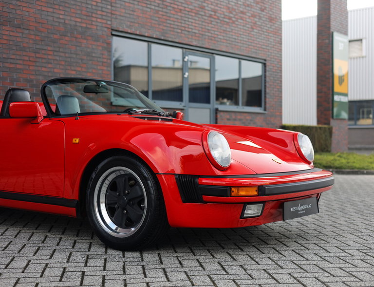 Porsche 911 Carrera 3.2 Speedster