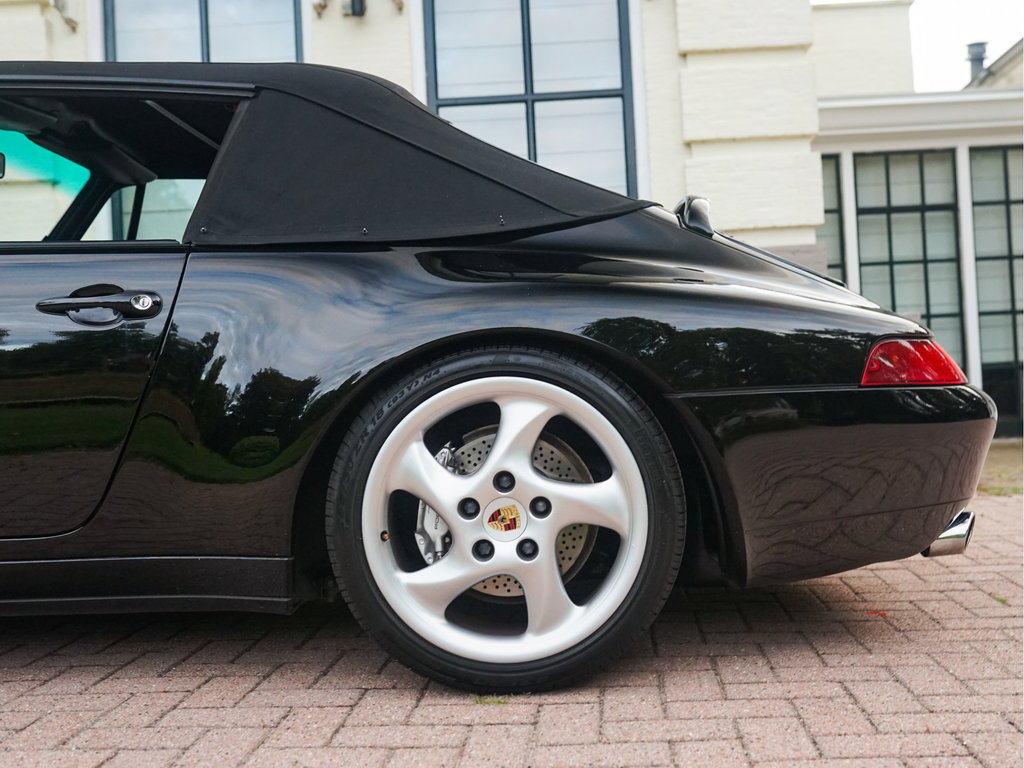 Porsche 993 Carrera 4