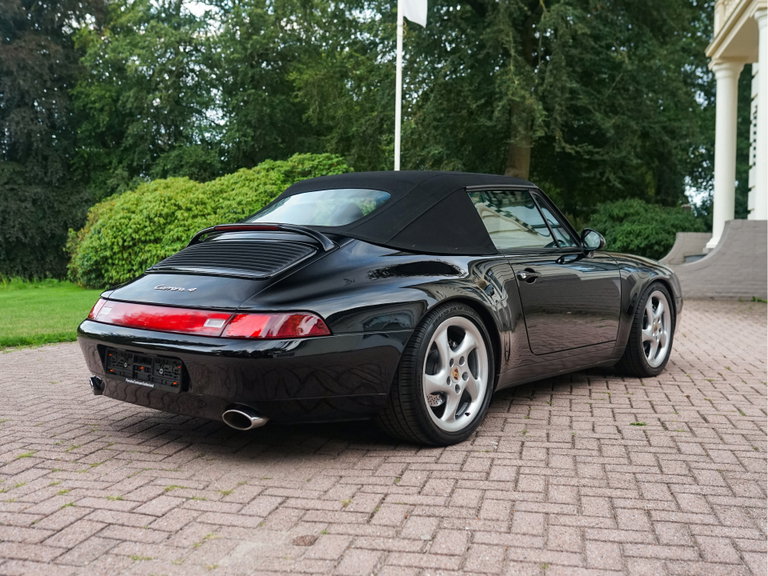 Porsche 993 Carrera 4