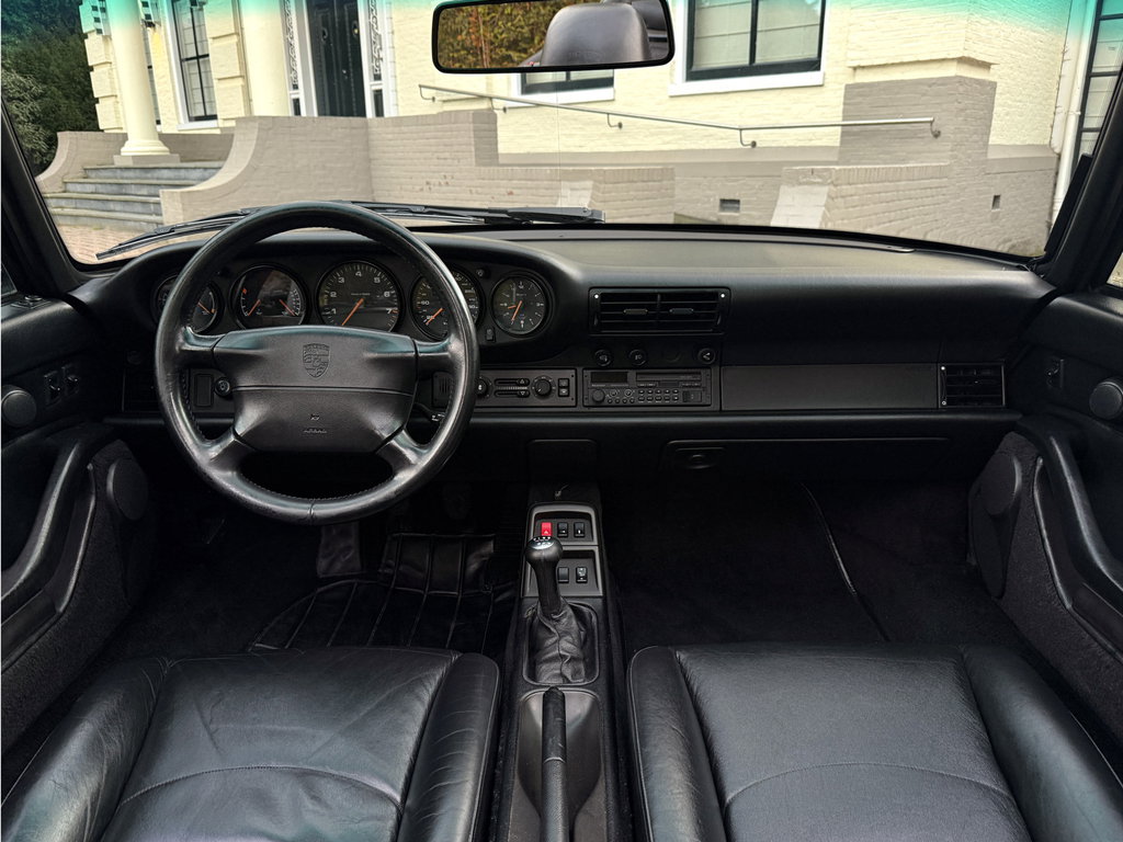 Porsche 993 Carrera 4