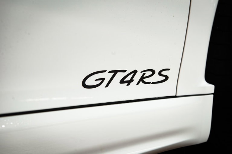 Porsche 718 Cayman GT4 RS