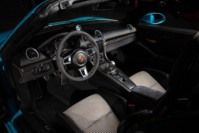 Porsche 718 Spyder