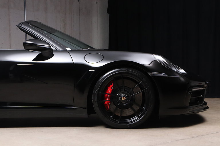 Porsche 992 Carrera GTS