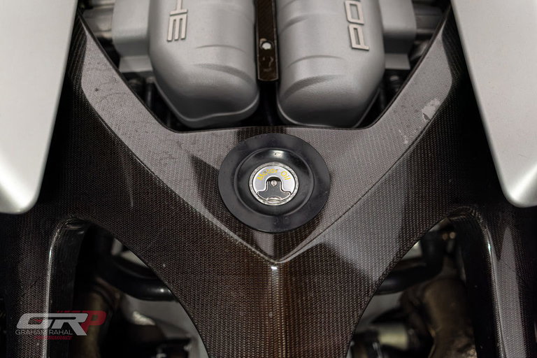 Porsche Carrera GT