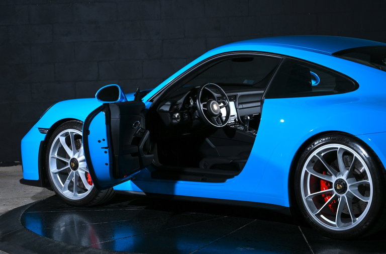 Porsche 991.2 GT3 Touring