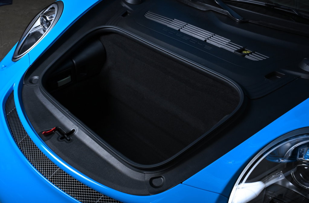 Porsche 991.2 GT3 Touring