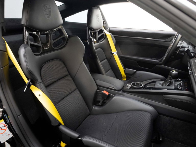 Porsche 992 GT3 Touring