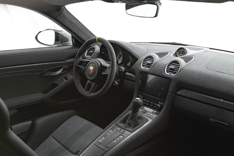 Porsche 718 Cayman GT4 RS