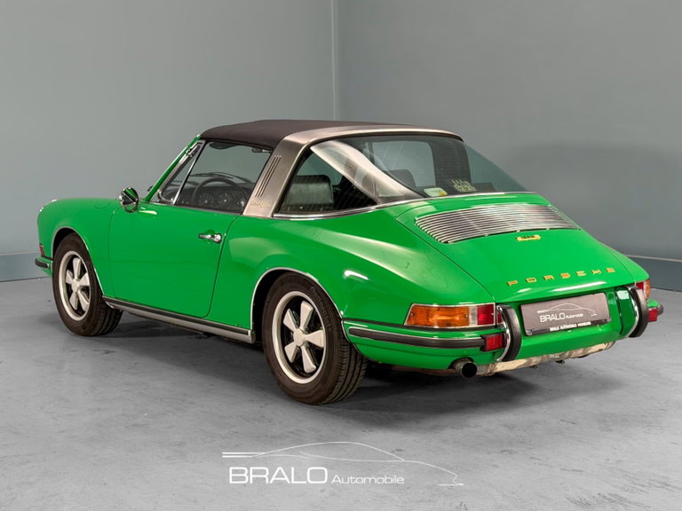 Porsche 911 E