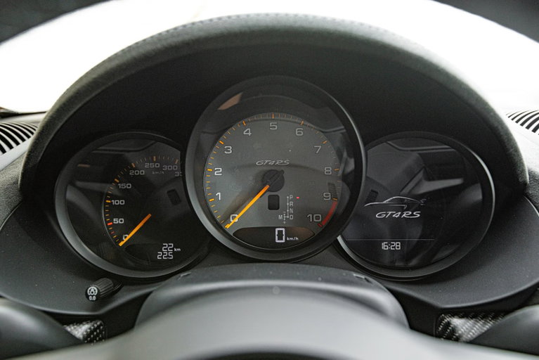 Porsche 718 Cayman GT4 RS
