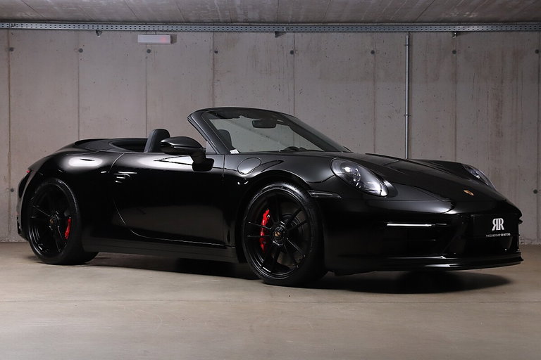 Porsche 992 Carrera GTS