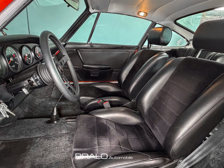 Porsche 911 S (F-Modell)