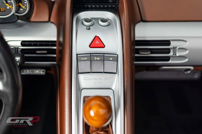 Porsche Carrera GT