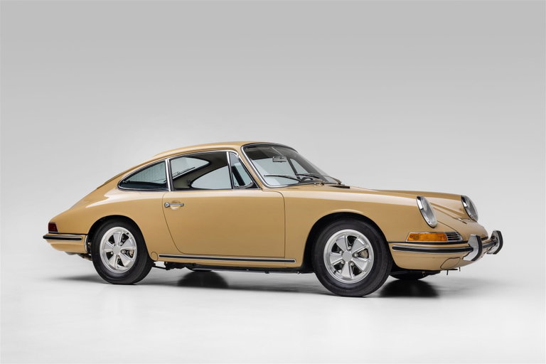 Porsche 911 S (F-Modell)