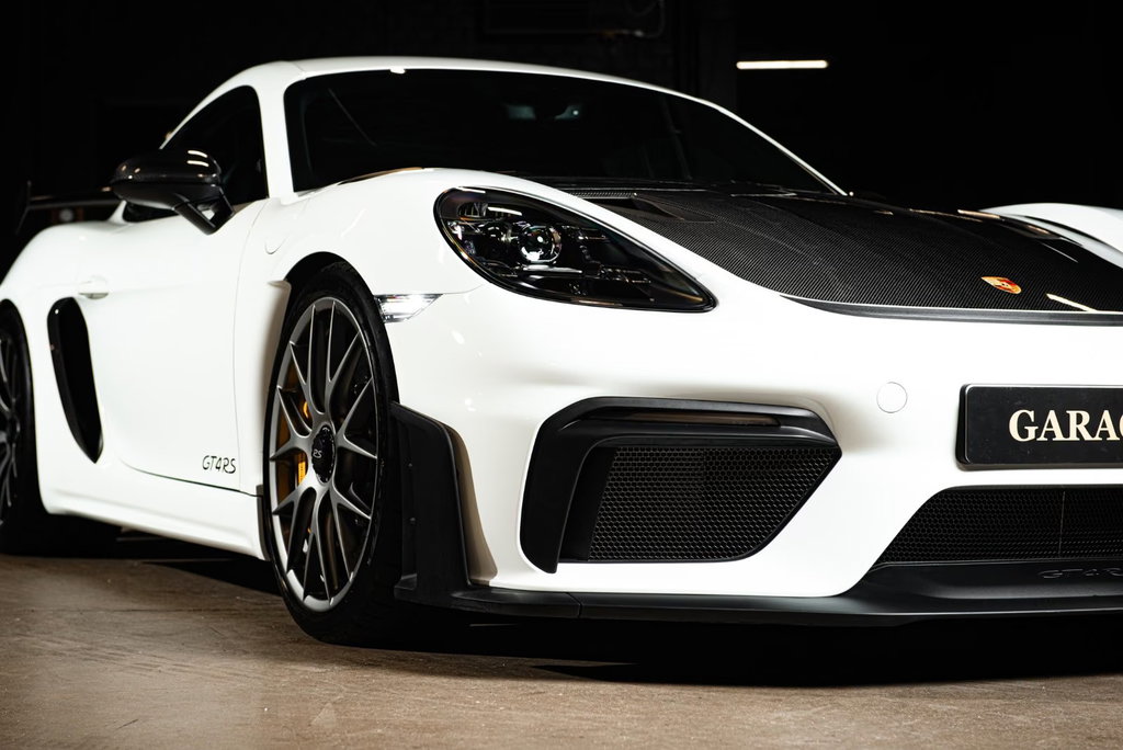 Porsche 718 Cayman GT4 RS