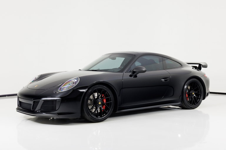 Porsche 991.2 Carrera GTS