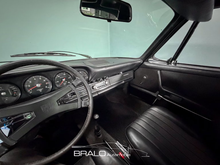 Porsche 911 E