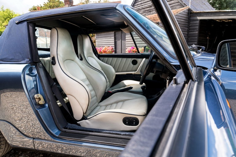 Porsche 964 Carrera 2