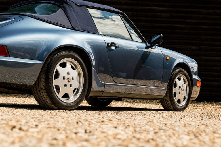 Porsche 964 Carrera 2