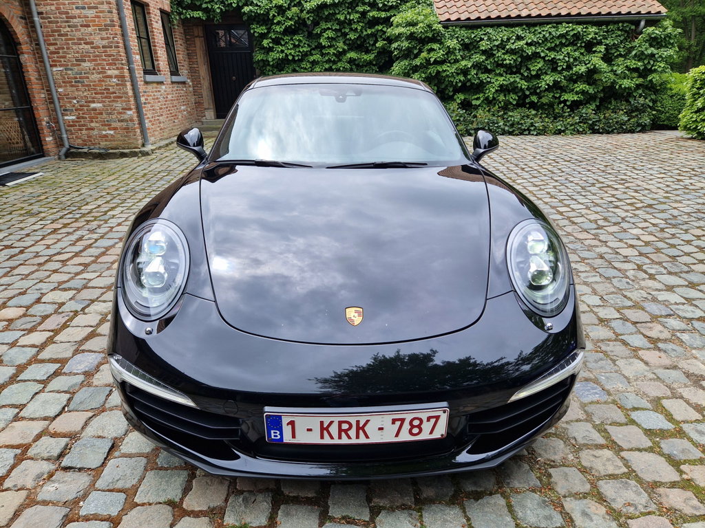 Porsche 991 Carrera Black Edition