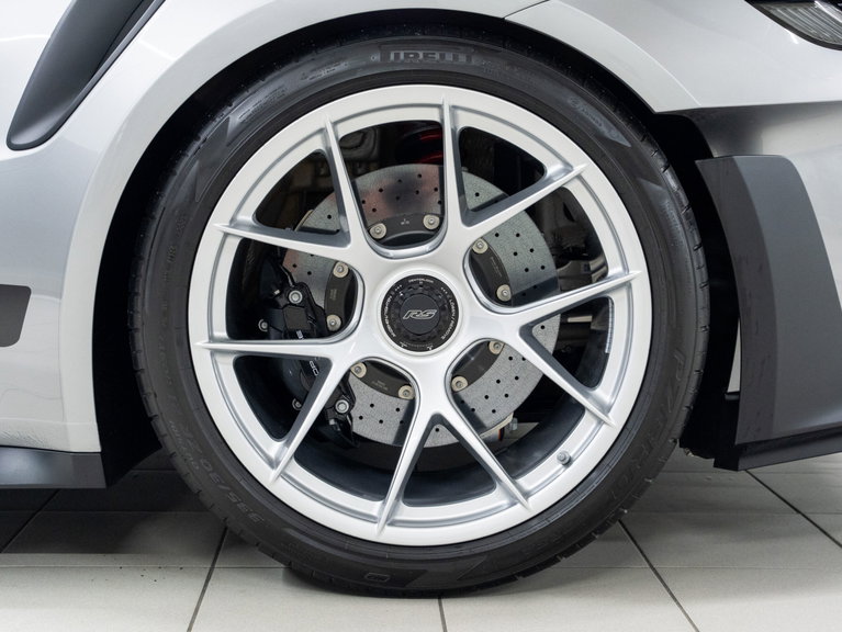 Porsche 992 GT3 RS