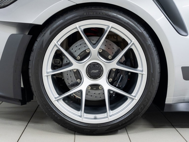 Porsche 992 GT3 RS