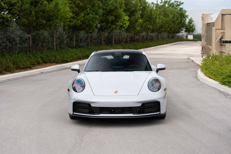 Porsche 992.2 Carrera