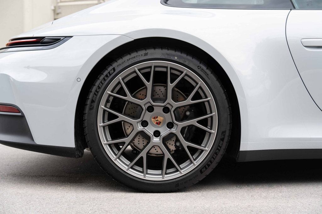Porsche 992.2 Carrera
