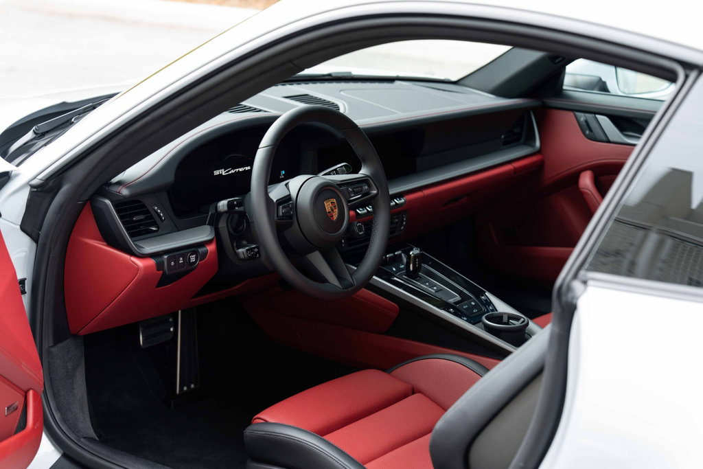 Porsche 992.2 Carrera