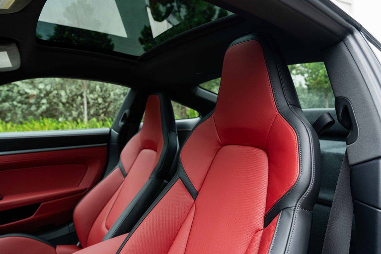 Porsche 992.2 Carrera