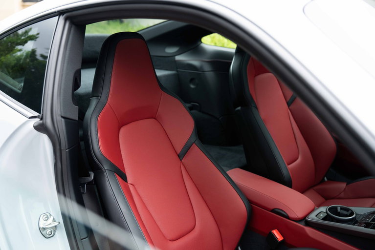 Porsche 992.2 Carrera